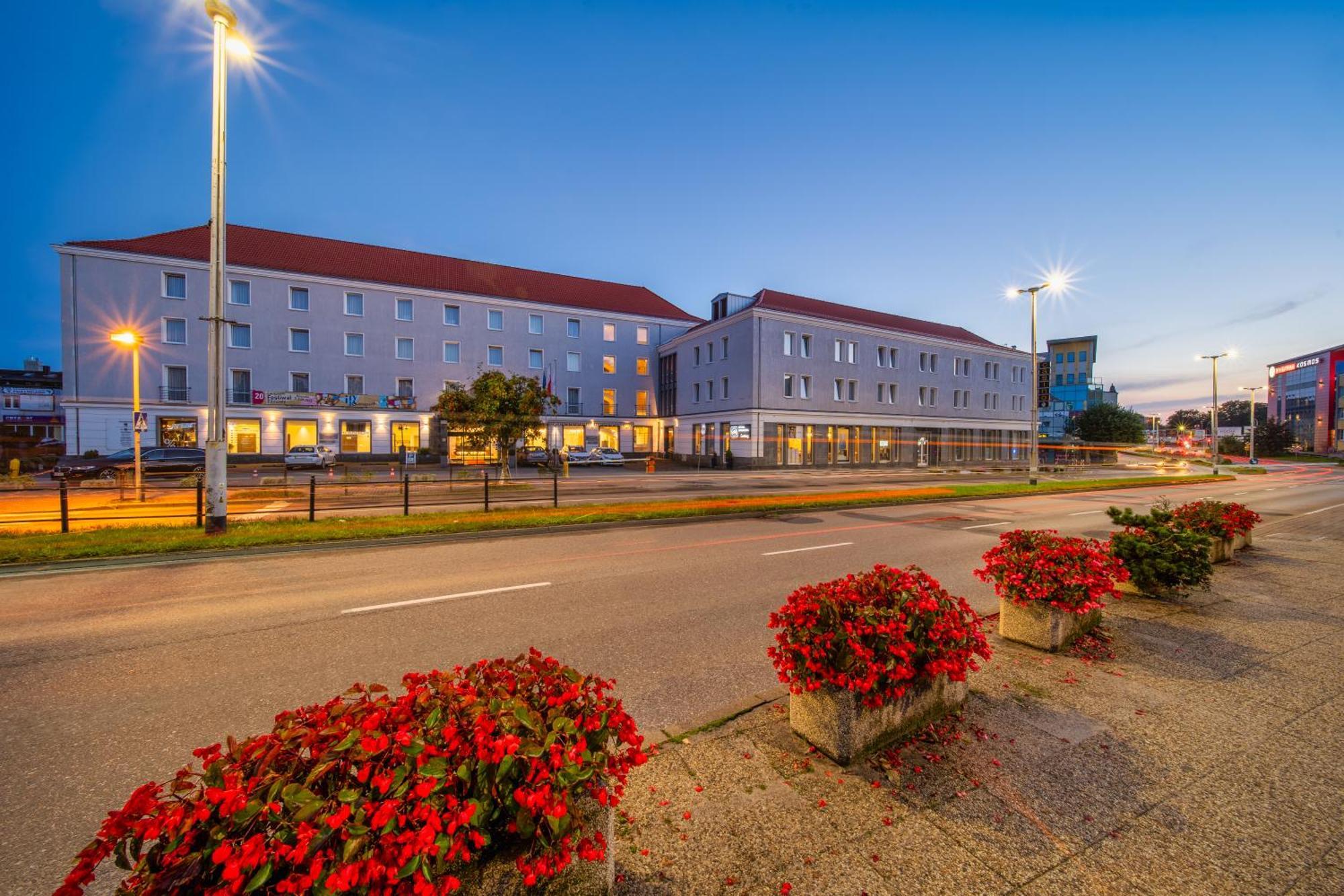 Hotel Gromada Arka Lux Koszalin Zewnętrze zdjęcie