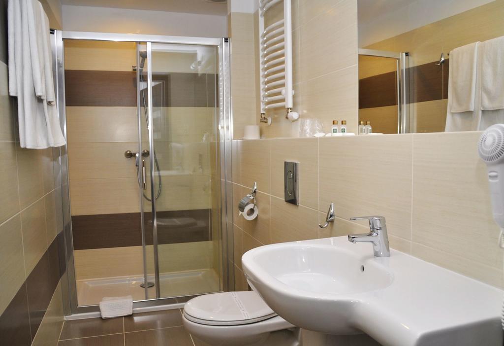 Hotel Gromada Arka Lux Koszalin Zewnętrze zdjęcie